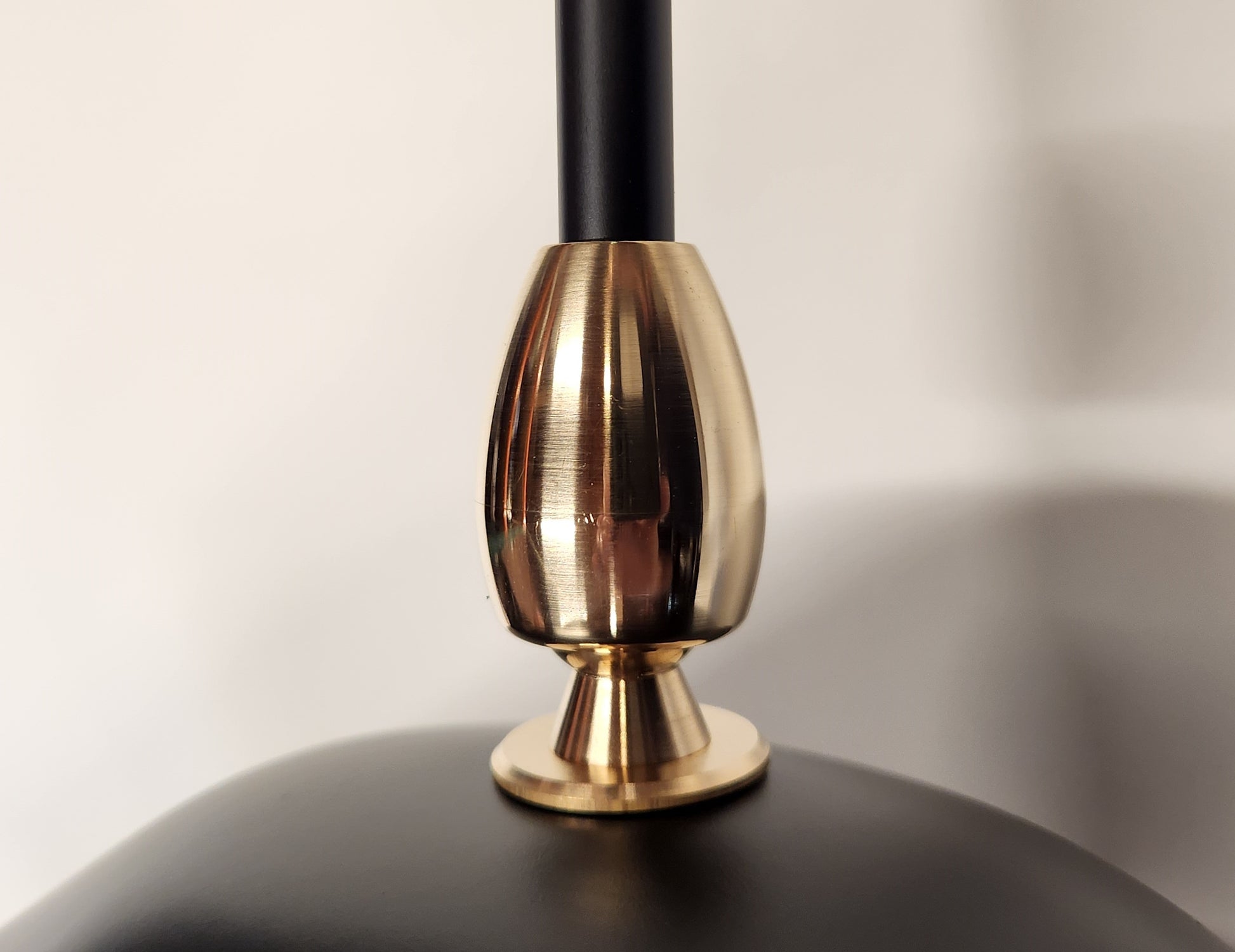 Black Serge Mouille Library Ceiling Lamp - Closeup View of Brass Connector