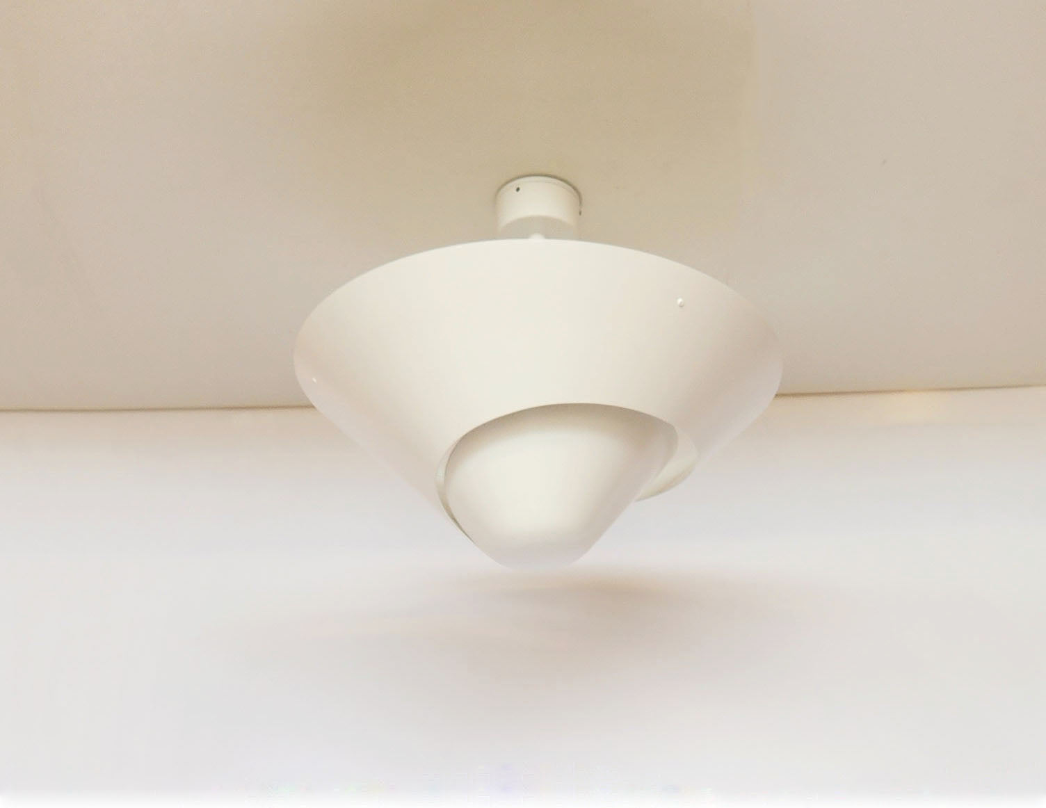White Serge Mouille Medium Snail Ceiling Lamp - SergeMouilleUSA (2)