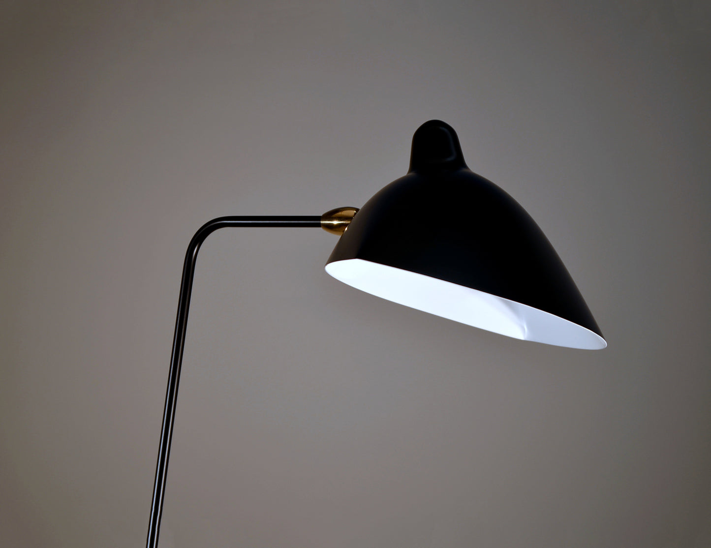 Black Serge Mouille Floor Lamp 1 Arm - Detail View of Shade